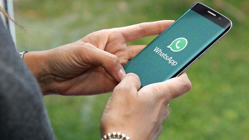 How to hide WhatsApp profile picture from specific contacts?