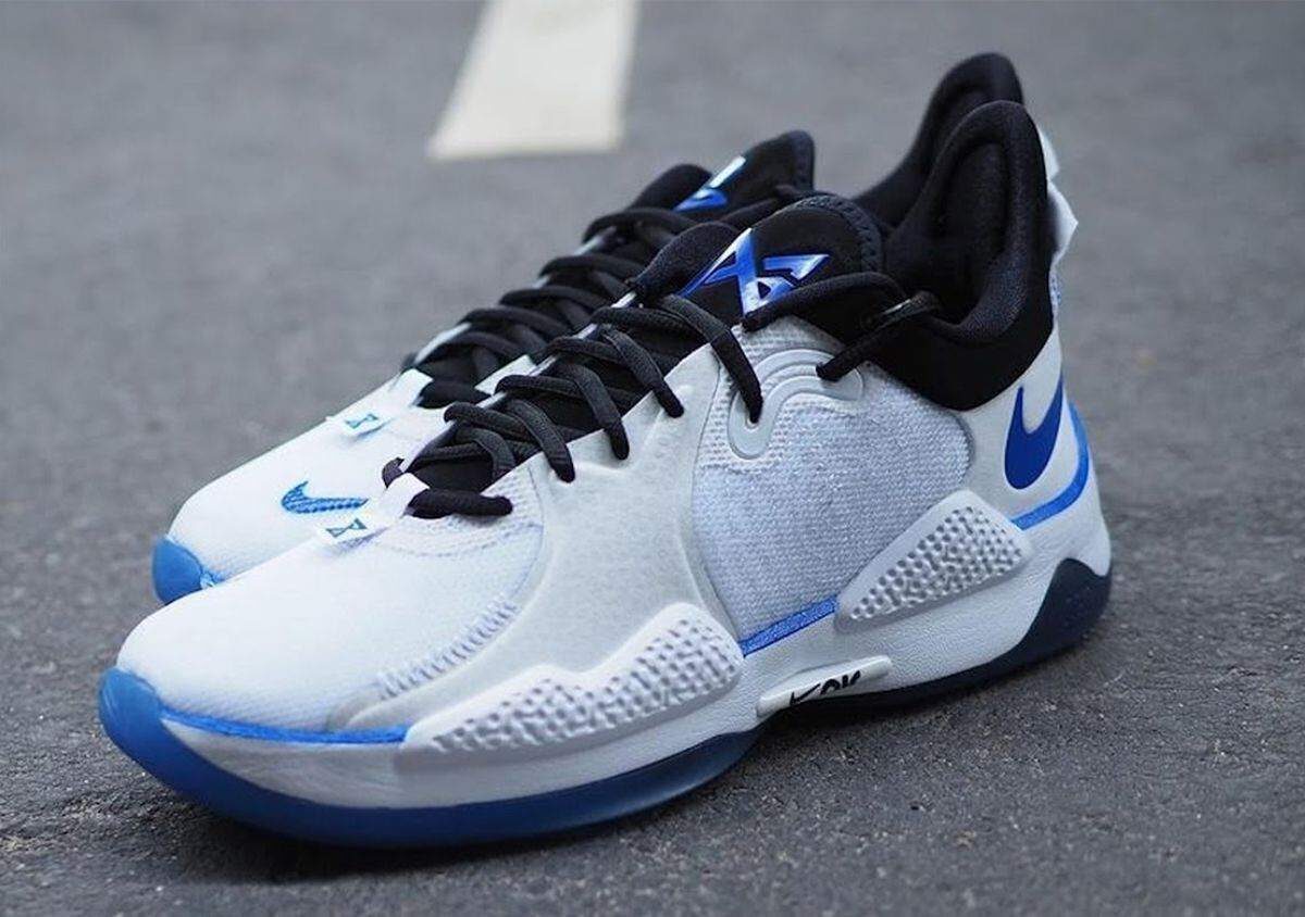 Nike lanceert een nieuw paar op PlayStation 5 geïnspireerde sneakers